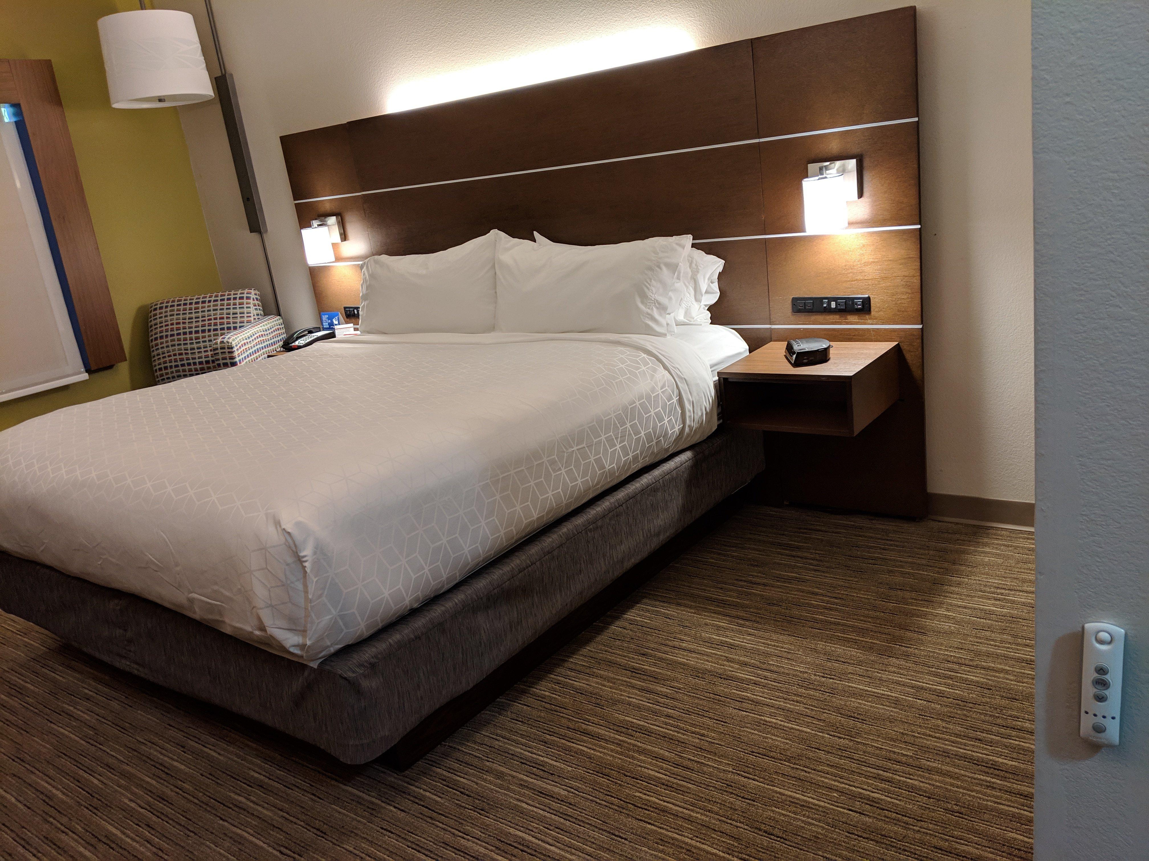 Holiday Inn Express Hotel & Suites Claypool Hill -Richlands Area By Ihg Pounding Mill Dış mekan fotoğraf