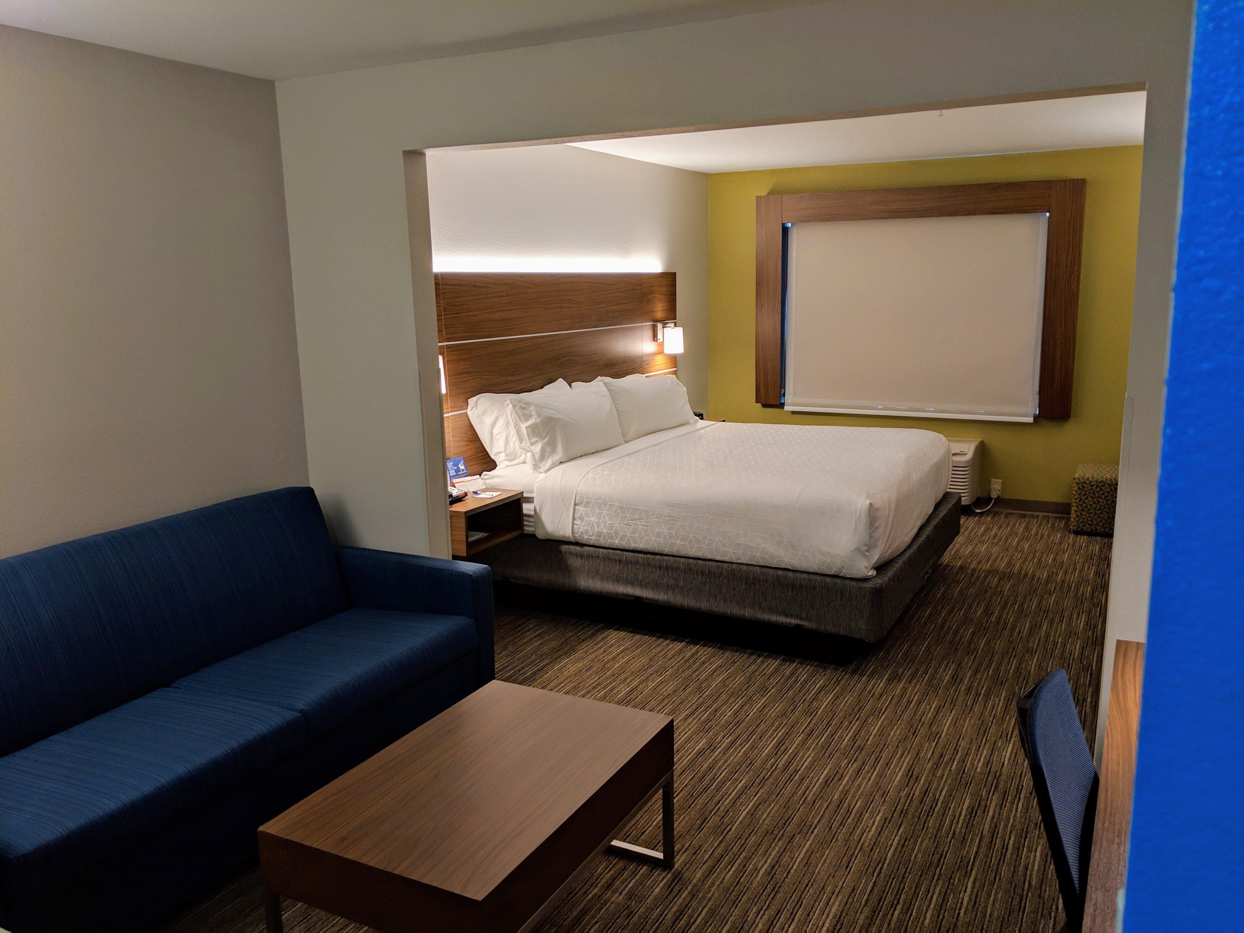 Holiday Inn Express Hotel & Suites Claypool Hill -Richlands Area By Ihg Pounding Mill Dış mekan fotoğraf