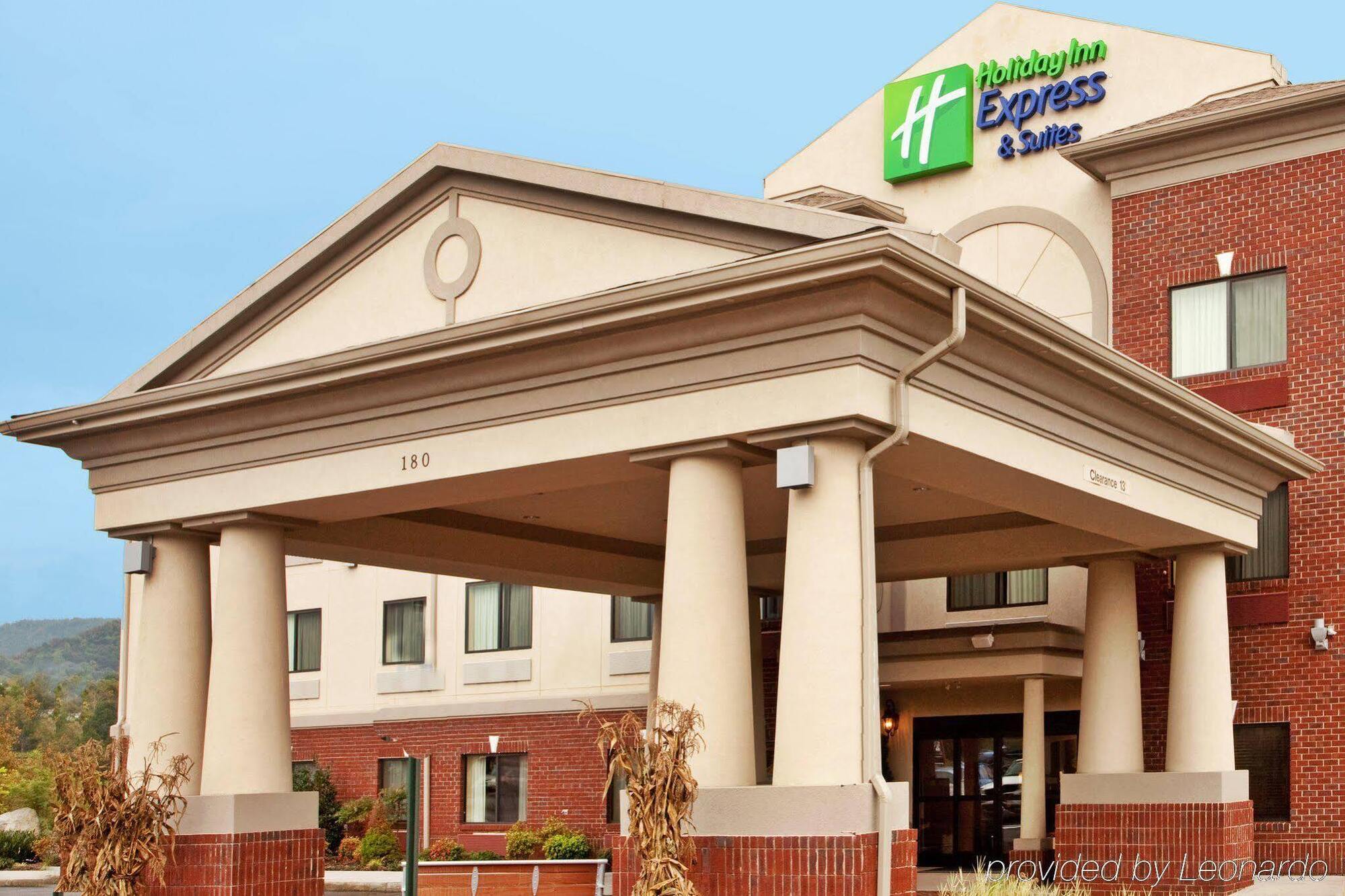 Holiday Inn Express Hotel & Suites Claypool Hill -Richlands Area By Ihg Pounding Mill Dış mekan fotoğraf